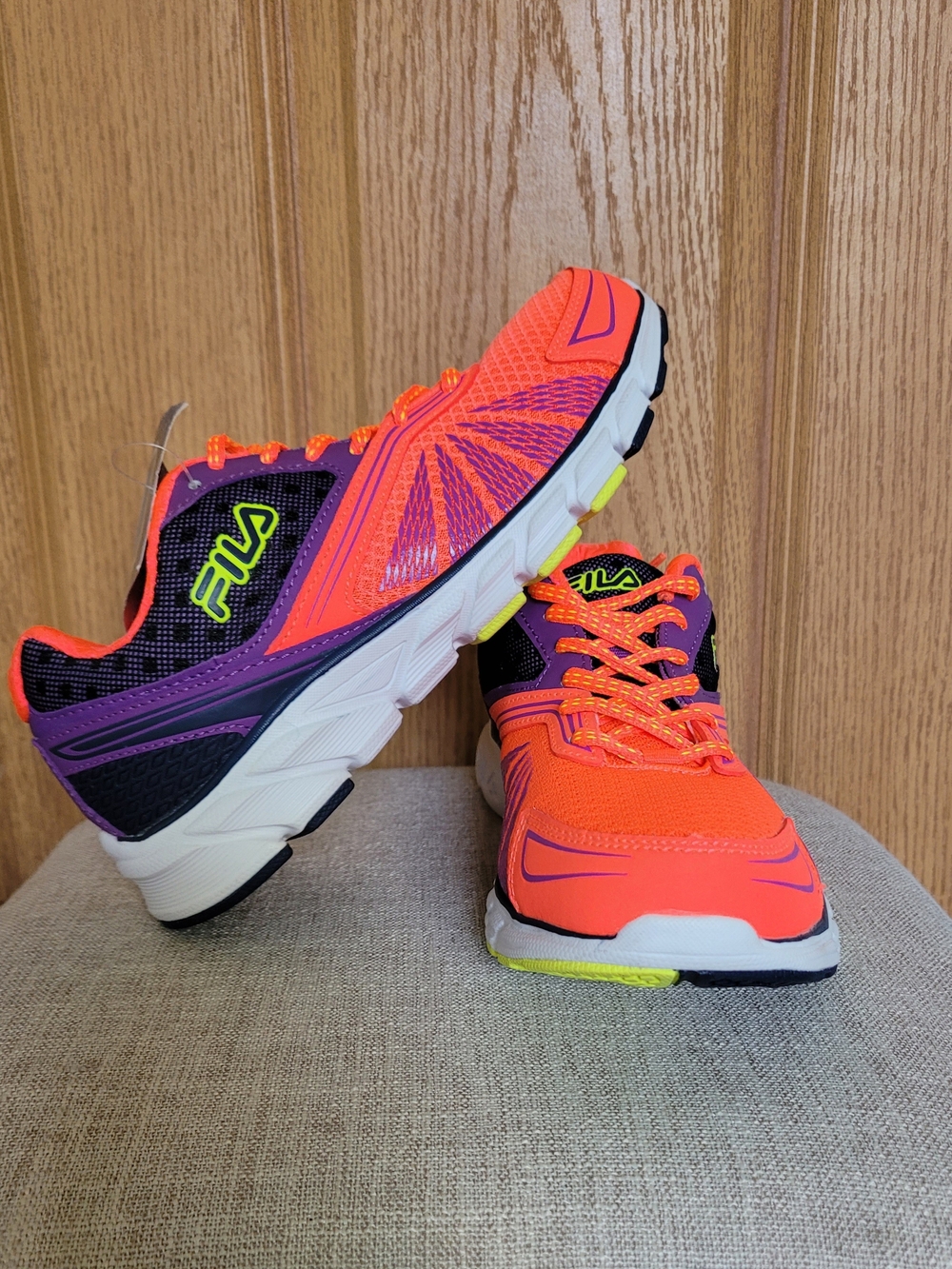 Fila Women's Memory Electro Volt 2 running sneakers size 7.5